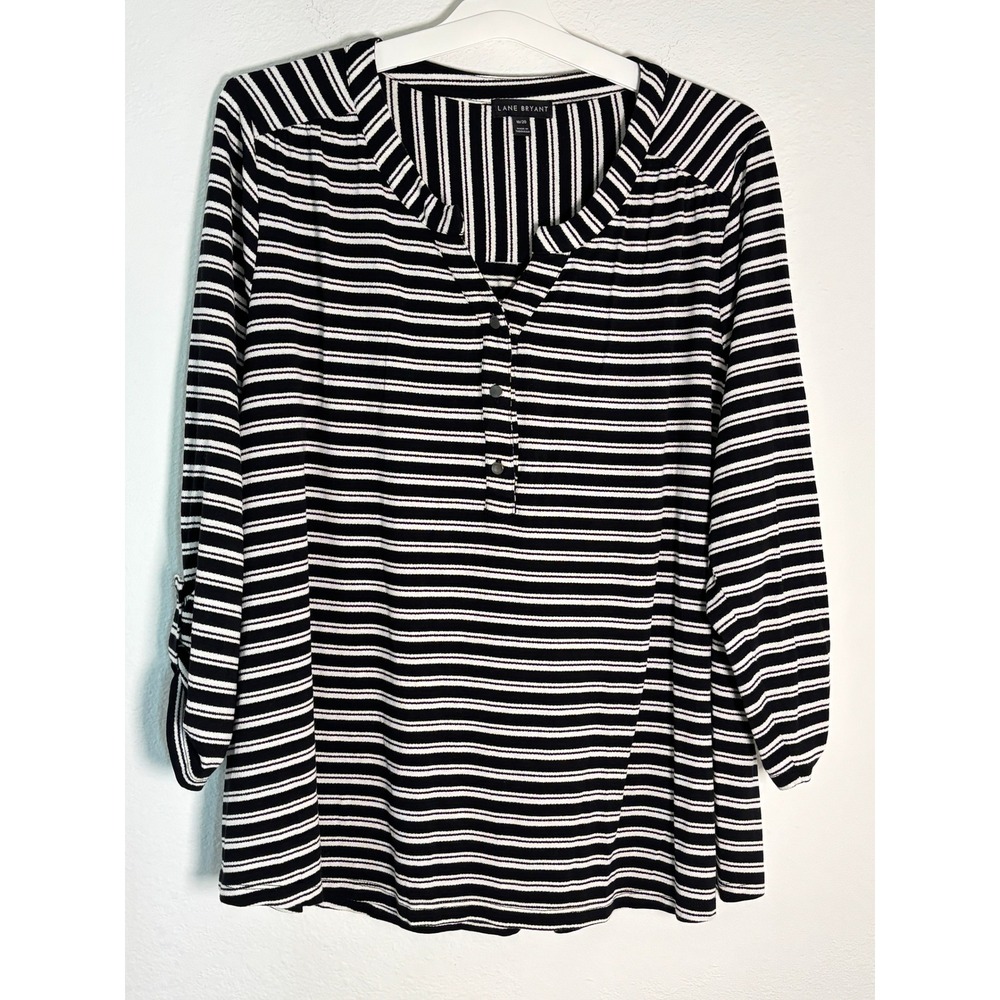 Lane Bryant Striped Henley Top Black White Roll Tab 3/4 Sleeve Plus Size 18/20